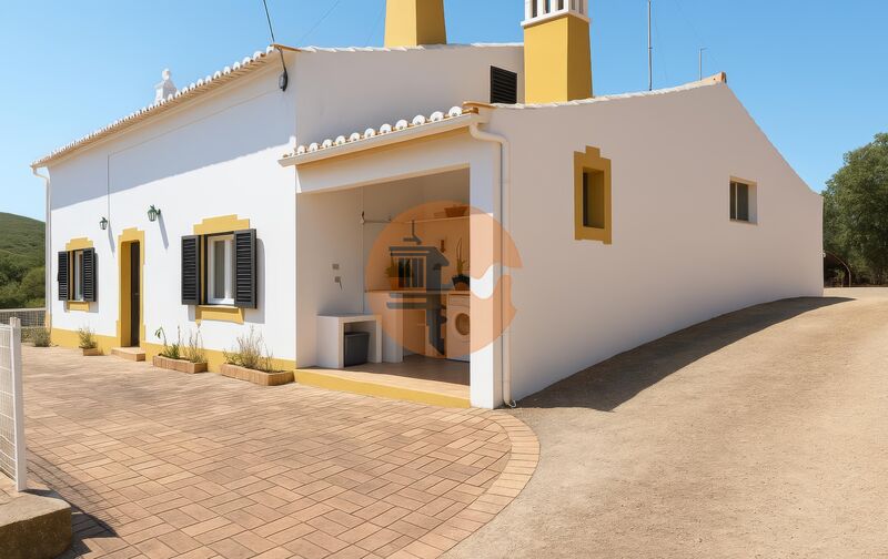 Moradia V3 Isolada para remodelar Cachopo Tavira - garagem, palheiro, sótão, piscina