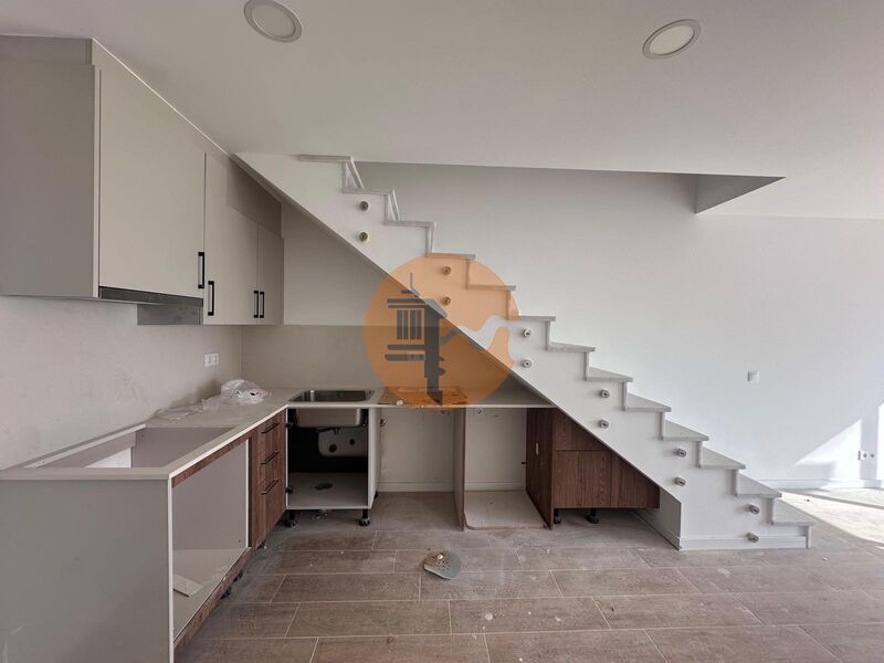 Apartamento T3 Duplex Monte Gordo Vila Real de Santo António - ar condicionado, terraços