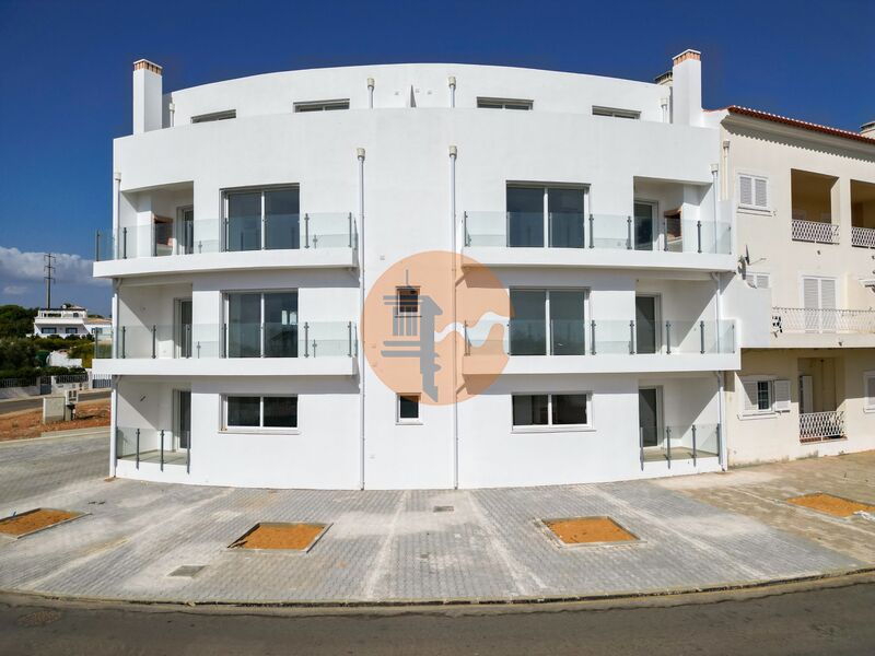 Apartamento T3 Moderno com vista mar Altura Castro Marim - terraço, vista mar, painéis solares, vidros duplos, ar condicionado, varanda