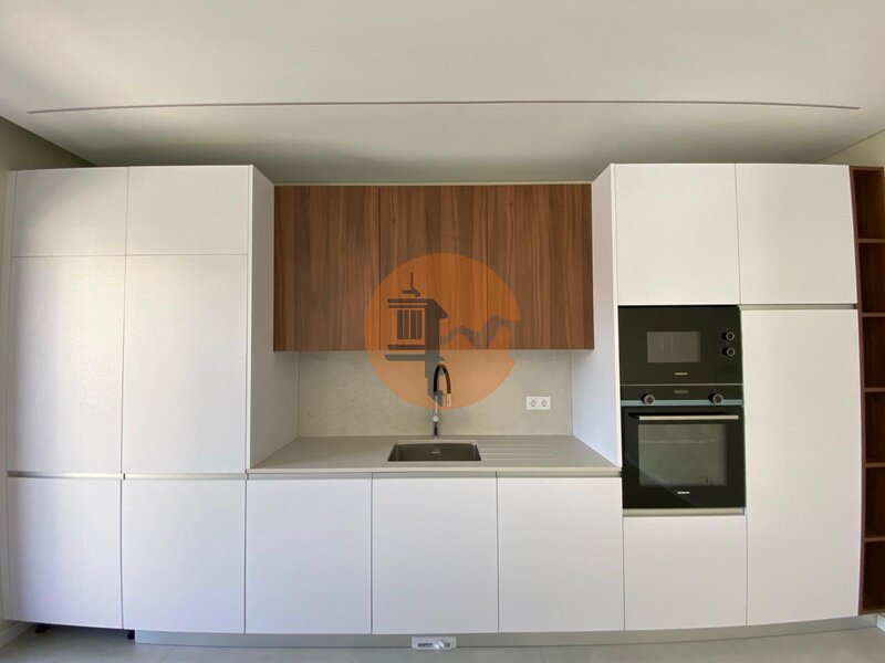 Apartamento T2 novo no centro São Clemente Loulé - garagem, cozinha equipada, ar condicionado, arrecadação, varanda