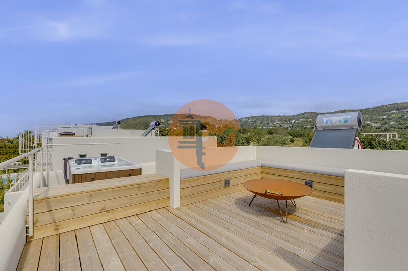 -216036813_ID62bbce01-0000-0500-0000-0000199c12e5.jpg