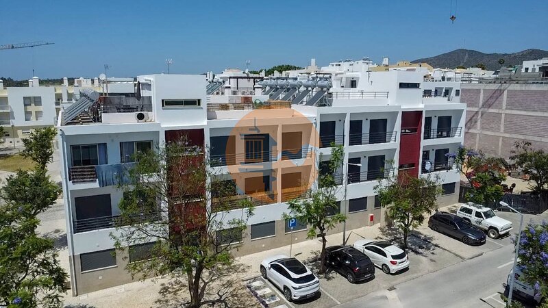 Apartment sea view 3 bedrooms Moncarapacho Olhão - thermal insulation, air conditioning, sea view, solar panels, barbecue, equipped, store room, garage, double glazing