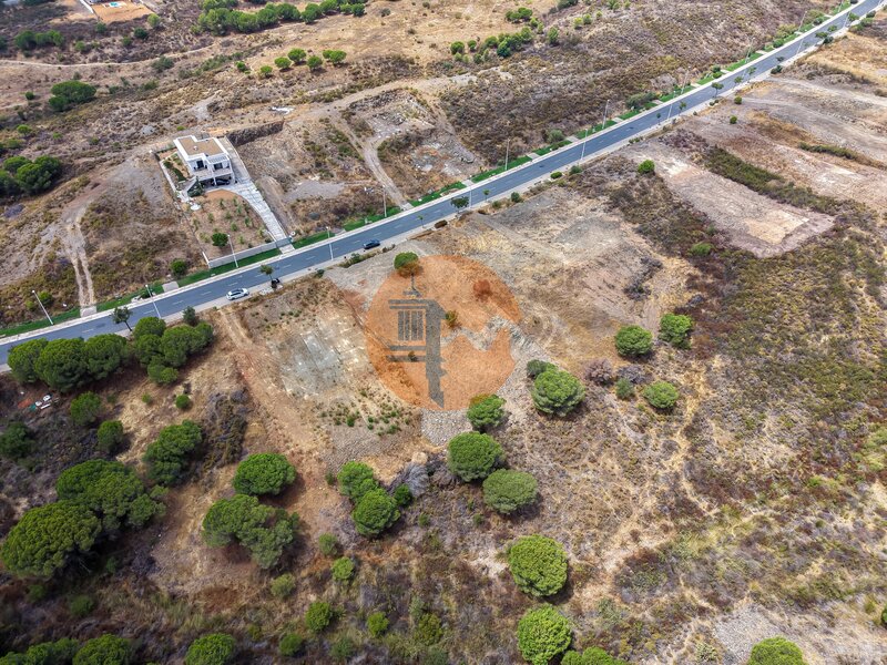 Terreno Urbano com 707m2 Costa Esuri Ayamonte