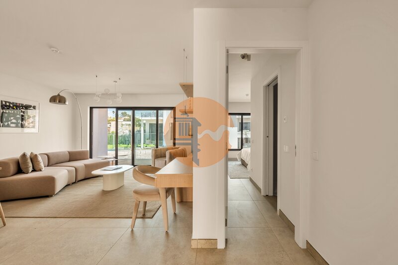 Apartment 2 bedrooms Luxury Carvoeiro Lagoa (Algarve) - furnished, radiant floor, gardens, solar panels, swimming pool, balconies