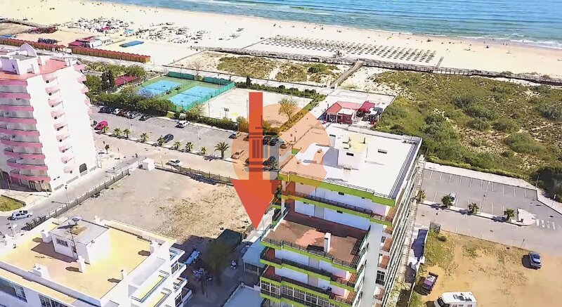 Apartamento Moderno T2 Monte Gordo Vila Real de Santo António - ar condicionado, vidros duplos