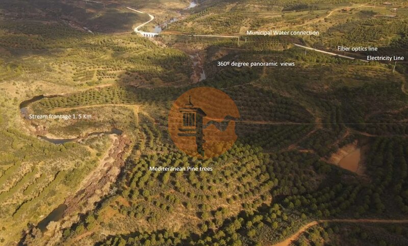 Terreno Agrícola com 312481m2 Vaqueiros Alcoutim - água