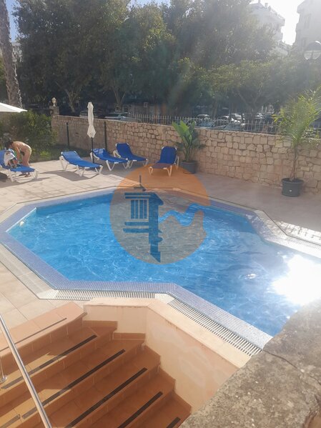 Appartement Moderne T2 Monte Gordo Vila Real de Santo António - copropriété, terrasse, piscine, équipé, meublé