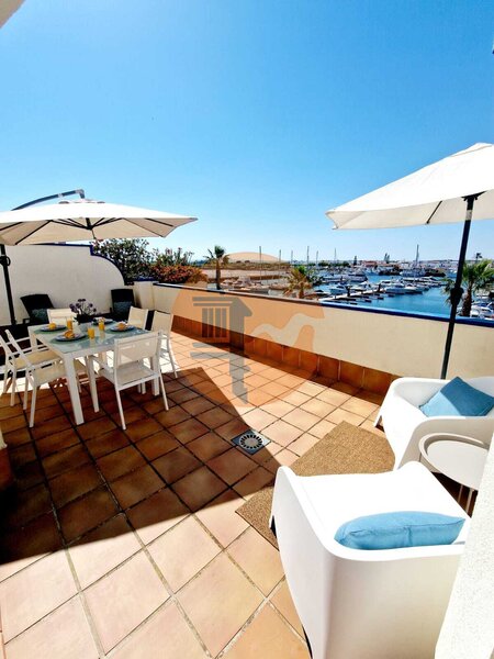 Apartamento T2 Ayamonte - terraço, condomínio fechado, parqueamento, mobilado
