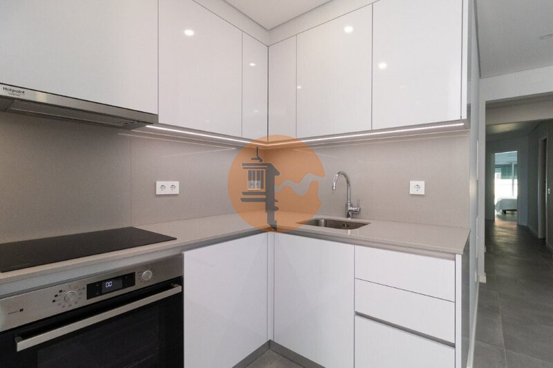 Appartement Moderne au centre T2 Monte Gordo Vila Real de Santo António - meublé, climatisation, balcon, isolation thermique