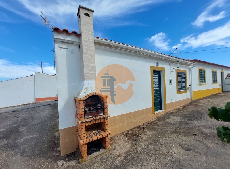 Casa Térrea T1 nos Pereiros Arrendamento Sazonal Tranquilidade no Campo