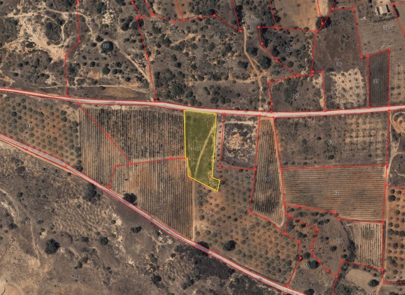 Land with 3330sqm Pêra Silves