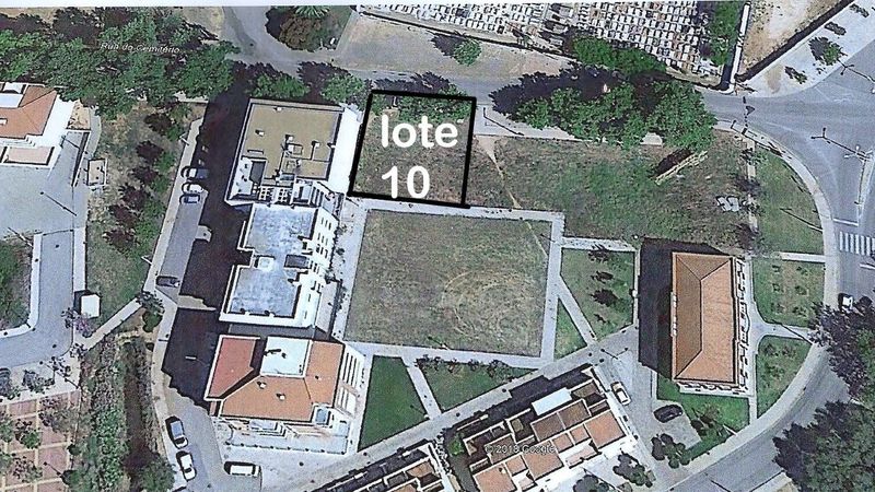 Plot of land neue for construction Centro Silves