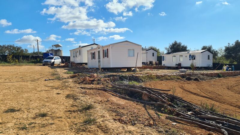 Terreno com 15600m2 Álamos Guia Albufeira - furo, luz, árvores de fruto