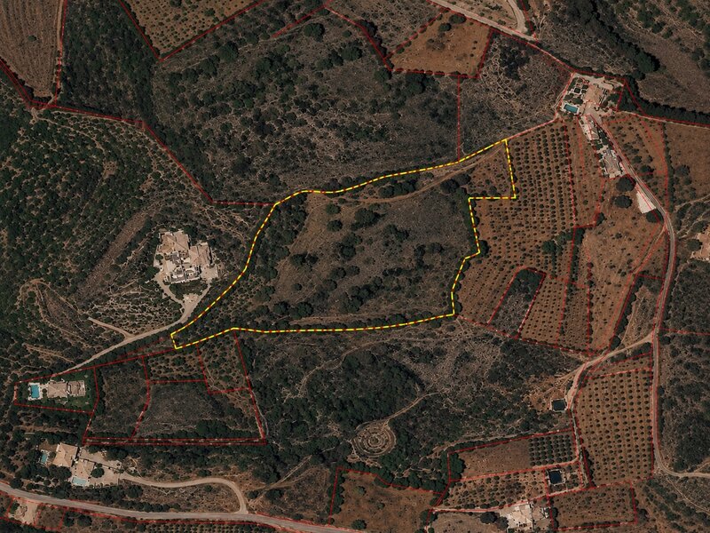 Land Agricultural with 24760sqm Alcantarilha Silves - water, electricity