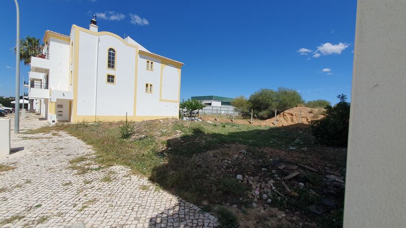 Land with 560sqm Taipas Silves