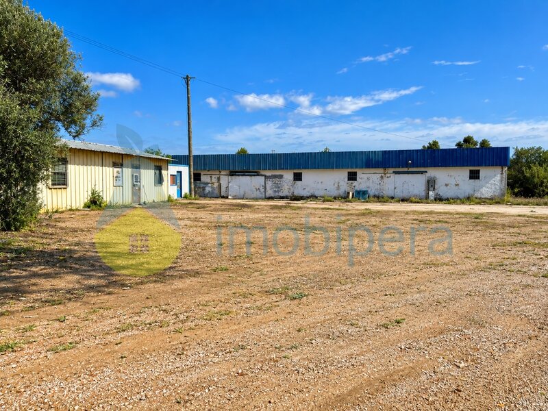 House Industrial with 1258sqm 8 bedrooms Paço Algoz Silves - easy access