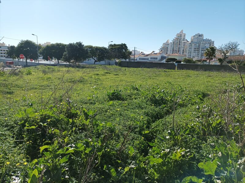 Plot of land with 4333sqm Armação de Pêra Silves - construction viability