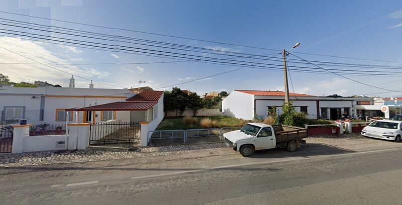 Lote novo com 358m2 Silves