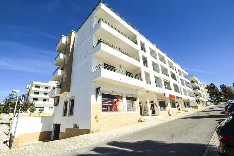 Apartment T2 Quinta do Infante Albufeira - balconies, swimming pool, garden, sea view, playground, garage, kitchen, balcony