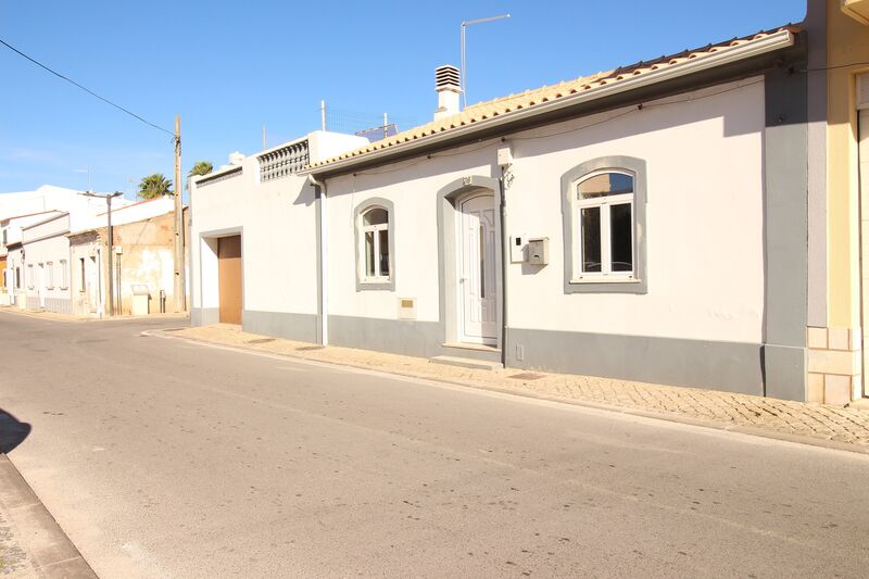 House Semidetached excellent condition V2 Silves - backyard, terrace, garage, fireplace, barbecue