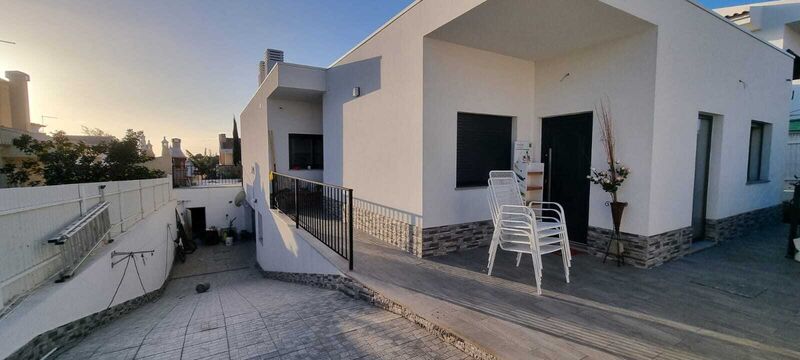 House Silves - quiet area, swimming pool, garden