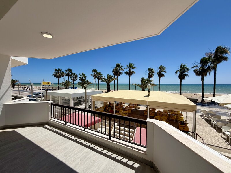 Apartamento T3 Reformado Calçadão Quarteira Loulé - terraço, garagem