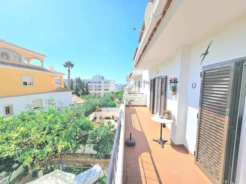 Apartamento T1 Alvor Portimão - vista mar, terraço, 1º andar, piscina