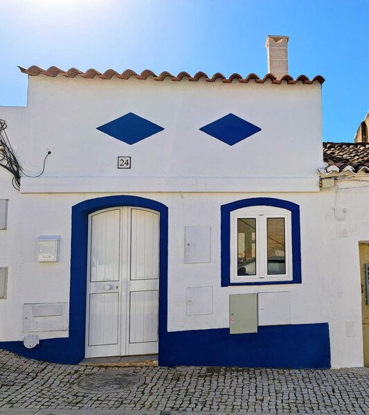 Moradia nova V2 Silves - vidros duplos