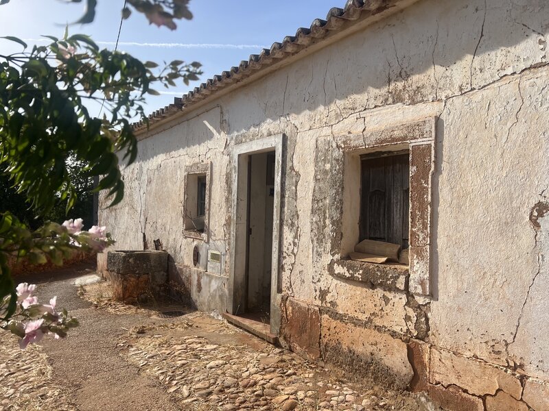 House 2 bedrooms Typical to recover São Bartolomeu de Messines Silves - garage, quiet area, barbecue