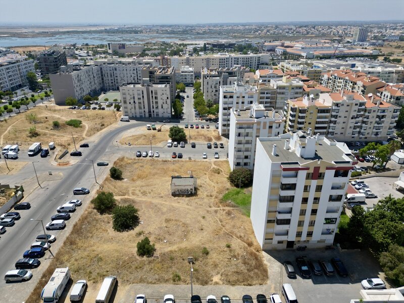 Plot new with 4922sqm Avenida Calouste Gulbenkian Faro