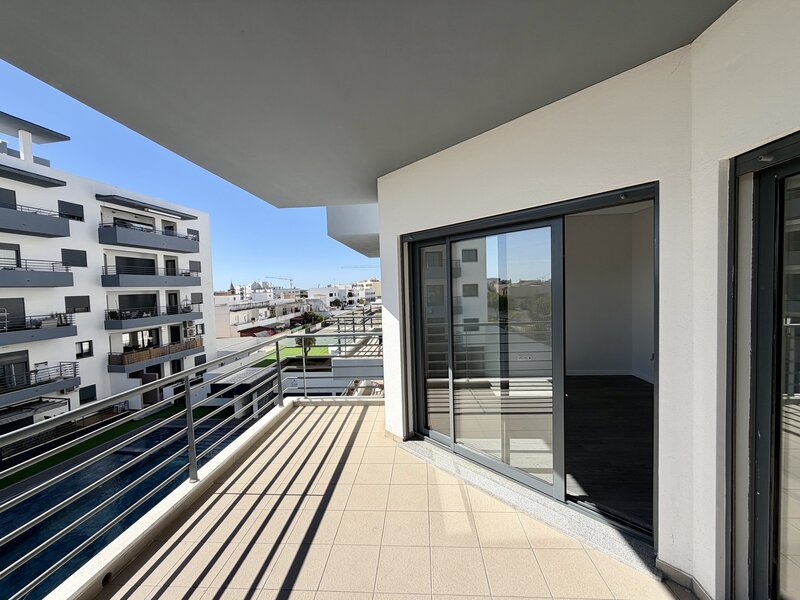 Apartment 3 bedrooms new Quelfes Olhão - condominium