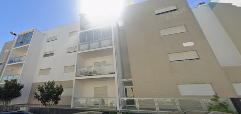Apartment 3 bedrooms Portimão - double glazing, very quiet area, floating floor, balconies, kitchen