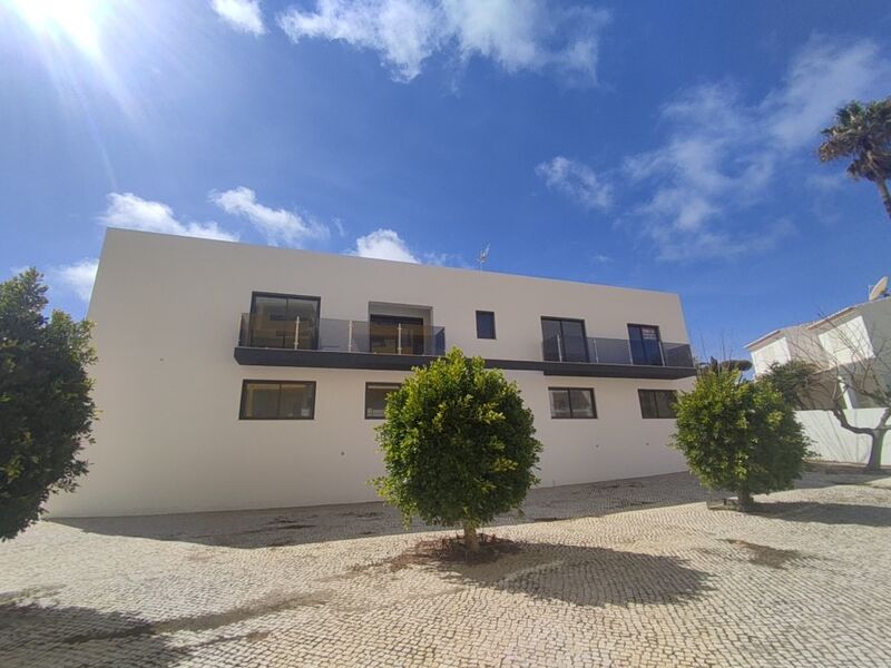 Apartment 2 bedrooms new Marchil Montenegro Faro - lots of natural light, air conditioning, radiant floor