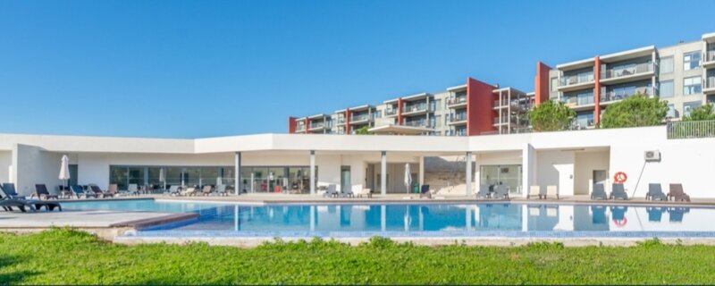 Apartamento T3 Mexilhoeira Grande Portimão - arrecadação, mobilado, piscina, terraço