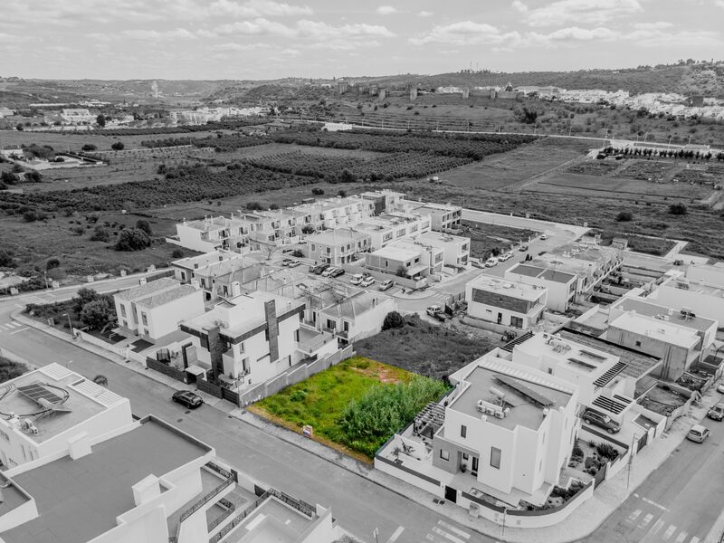 Plot Urban with 497sqm Silves