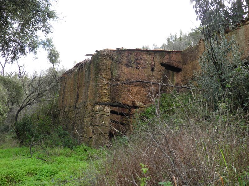 Farm 0 bedrooms with ruin Monchique - water