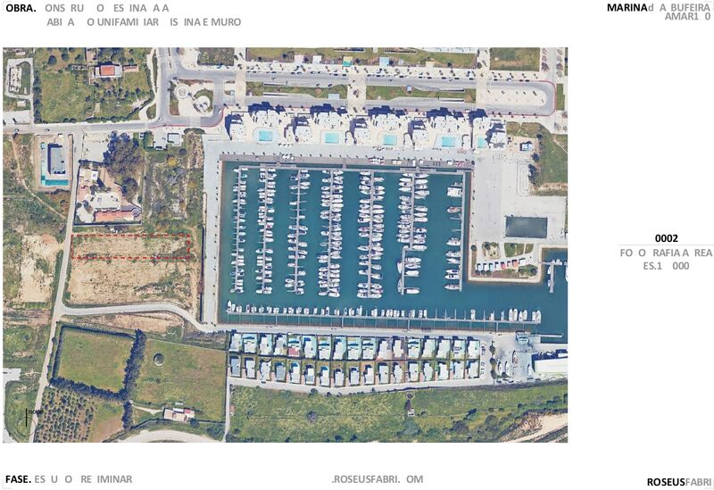 Lote de Terreno com 3 430 m²  em Albufeira