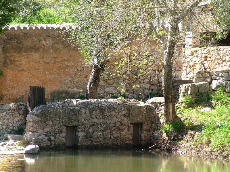 Lote de Terreno com 1 400 m²  em Albufeira
