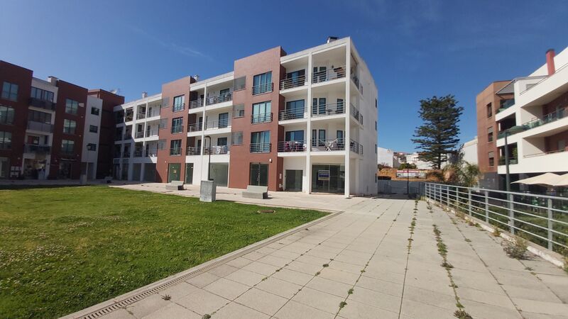  Commercial area in Silves