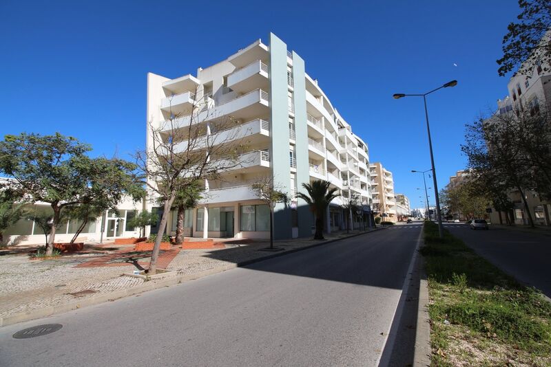 Shop center Armação de Pêra Silves - storefront