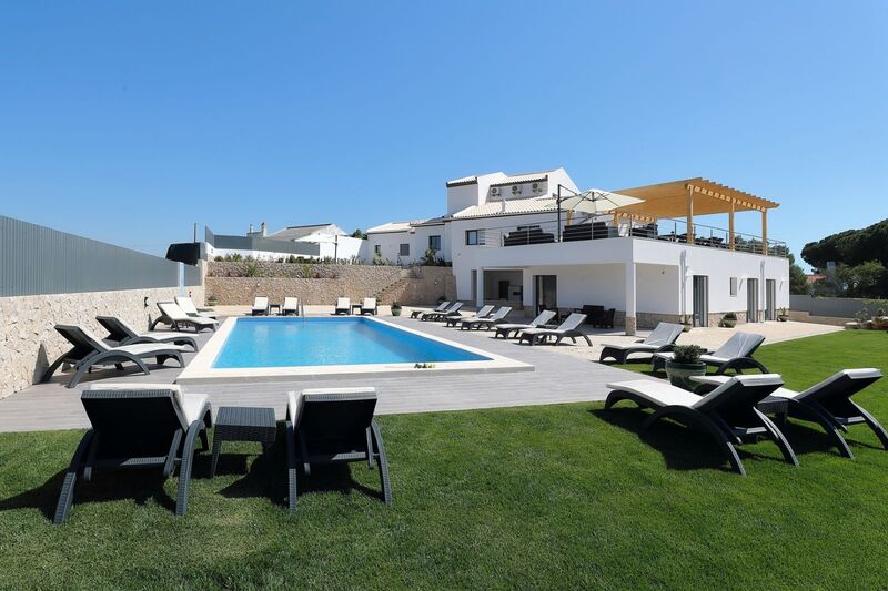 10 bedroom House in Albufeira