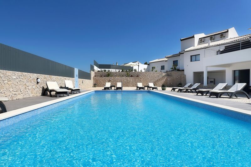 10 bedroom House in Albufeira