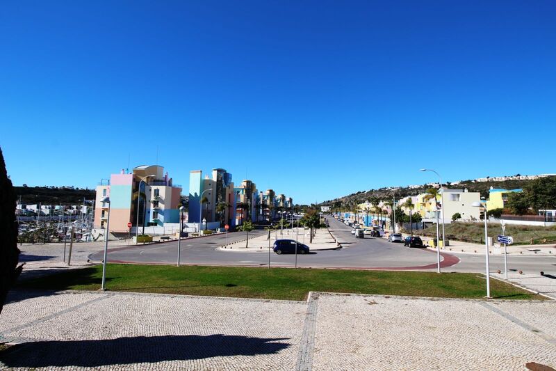  22 m² Commercial area for sale in Albufeira, Algarve 