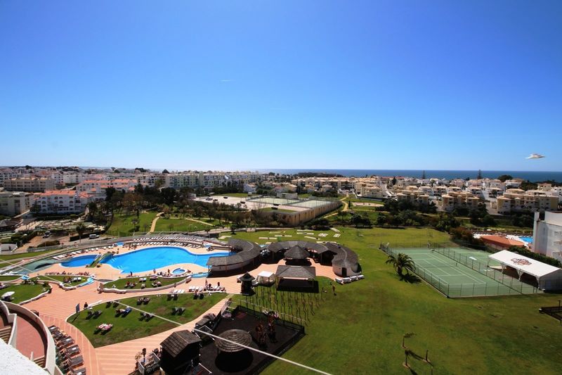 Apartamento com 2 quartos e piscina em Albufeira