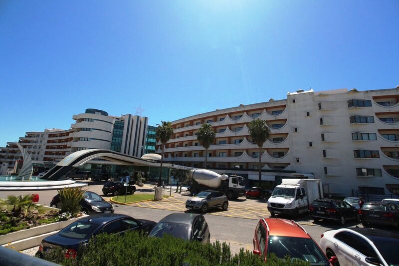 Apartment Duplex T2 Cerro Alagoa Olhos de Água Albufeira - swimming pool, terrace, tennis court, sea view