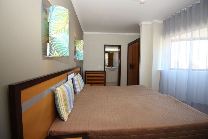 Apartamento com 2 quartos e piscina em Albufeira