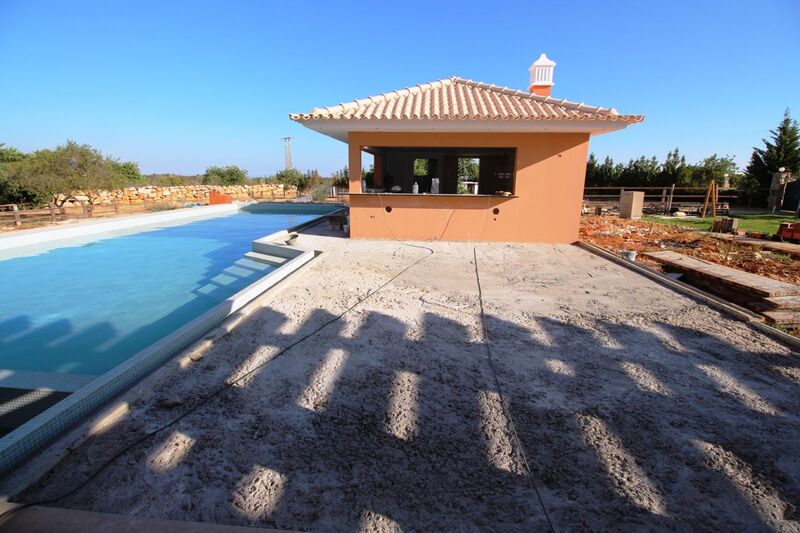 5 bedroom House with swimming pool in Albufeira