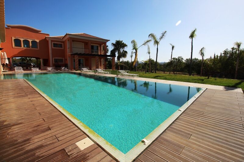 5 bedroom House with swimming pool in Albufeira