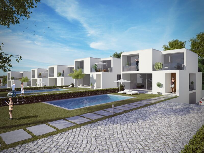 Lote de Terreno com 16 689 m²  em Albufeira