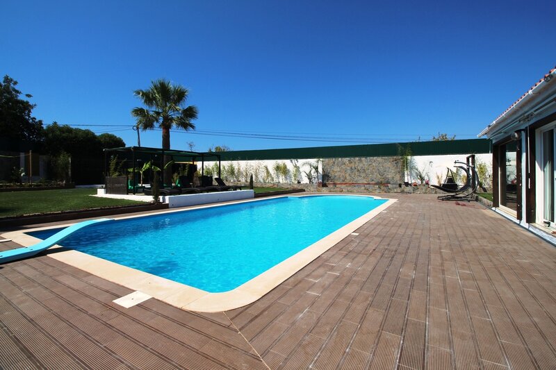 4 bedroom House with swimming pool in Albufeira